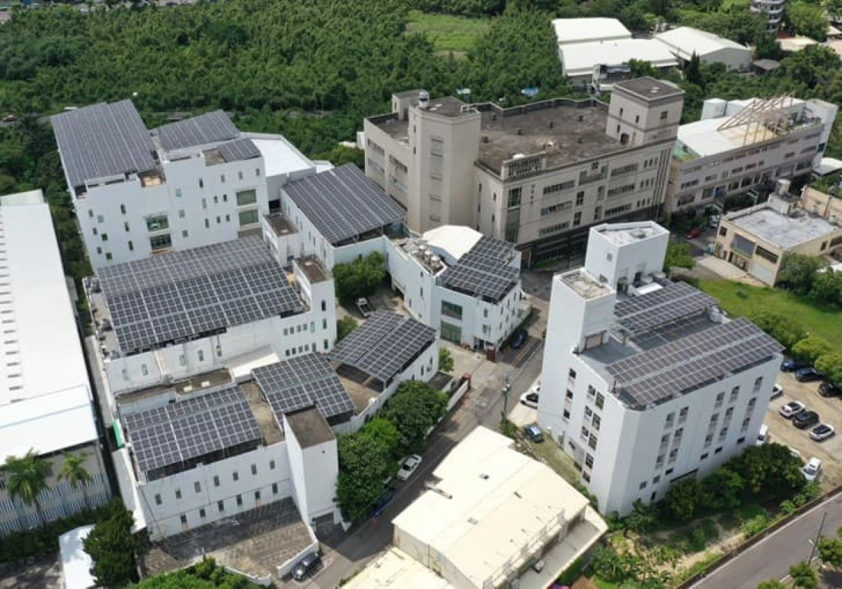 台中潭子屋頂型太陽能案場 550kW