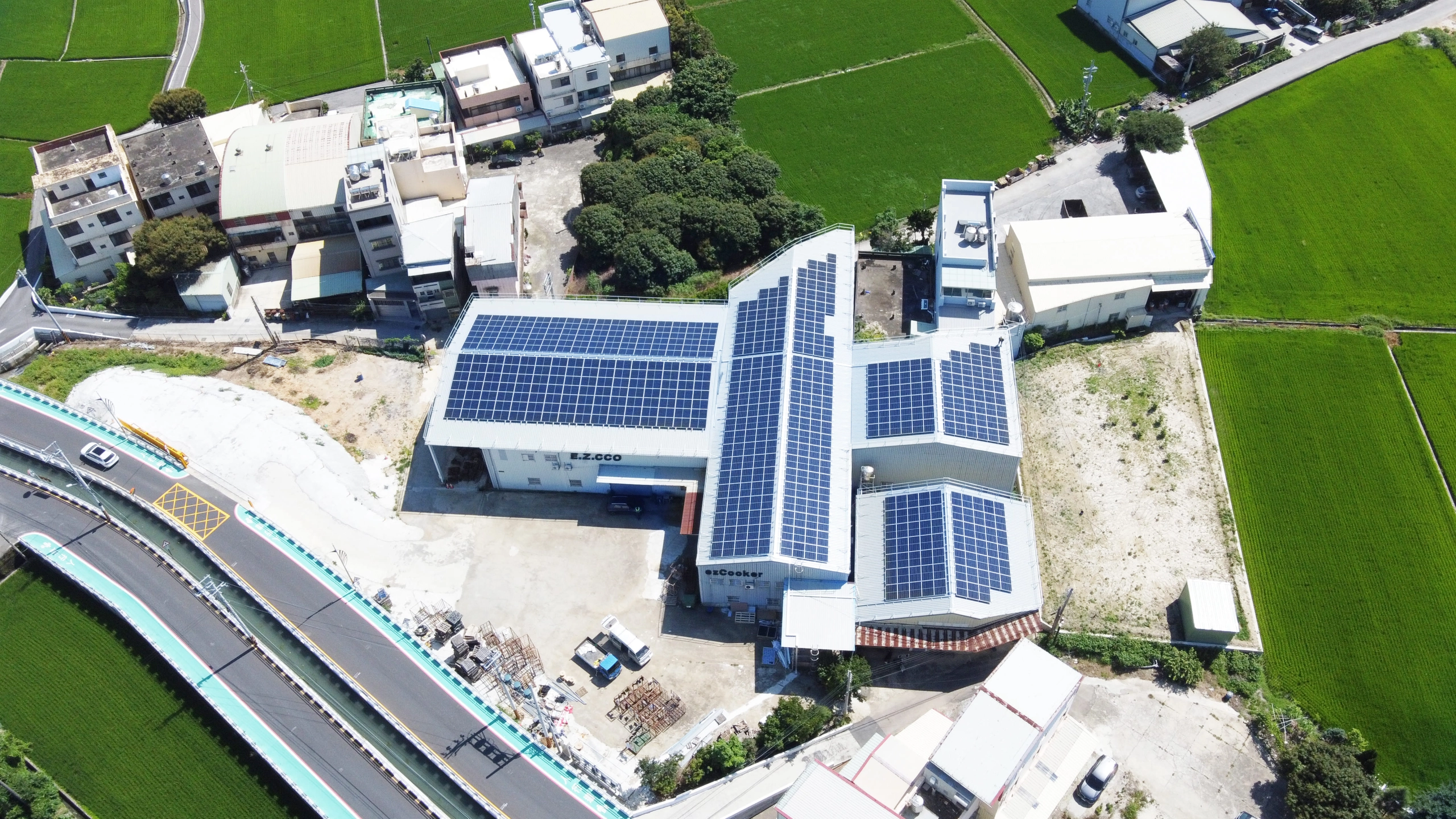 台中神岡屋頂型太陽能案場 246kW