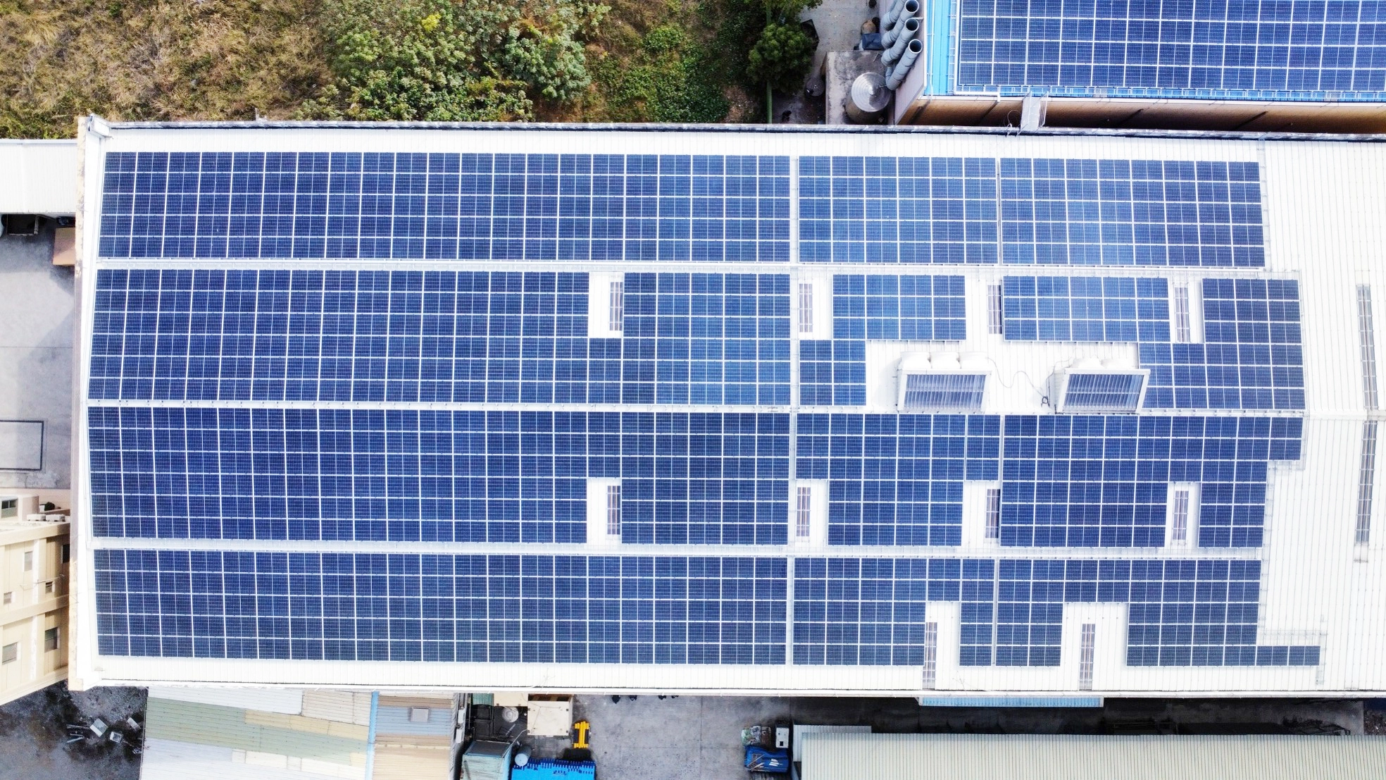 台中龍井屋頂型太陽能案場 310kW